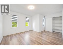 8 GANDER Crescent - 30