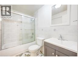 8 GANDER Crescent - 36