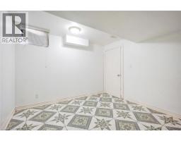 8 GANDER Crescent - 43