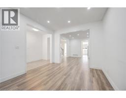 8 GANDER Crescent - 7
