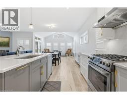 35 BUTLERS Drive N - 11