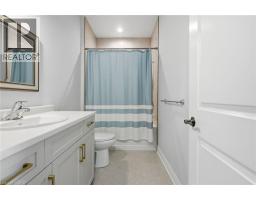 35 BUTLERS Drive N - 23