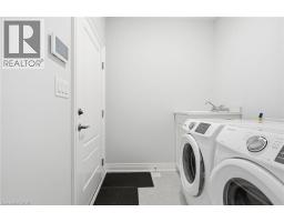 35 BUTLERS Drive N - 25