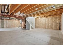 35 BUTLERS Drive N - 28