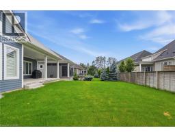 35 BUTLERS Drive N - 32