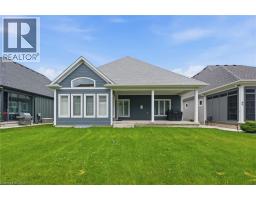 35 BUTLERS Drive N - 33