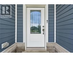 35 BUTLERS Drive N - 4