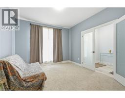 35 BUTLERS Drive N - 6