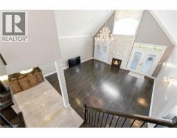 85 HILLCROFT Drive - 25