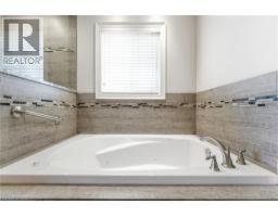 85 HILLCROFT Drive - 37