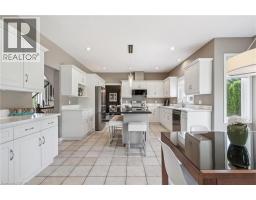 12 TELFER GLEN Street - 13