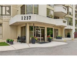 1237 NORTH SHORE Boulevard - 2