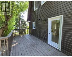 217 QUEEN Street N - 31