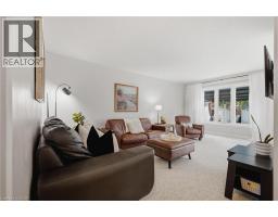 8 BITTERNUT Place - 12