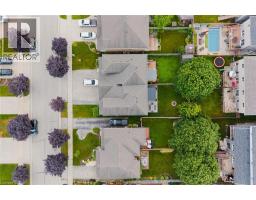 8 BITTERNUT Place - 40