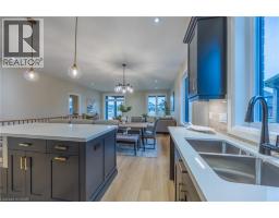 88 CRADDOCK Boulevard - 11