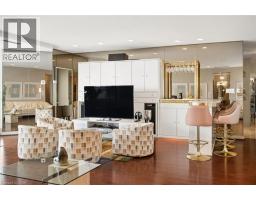 265 WESTCOURT Place UnitNo. PH9 - 17