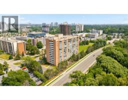 265 WESTCOURT Place UnitNo. PH9 - 4