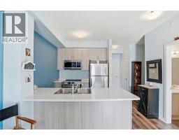 125 SHOREVIEW Place UnitNo. 102 - 8