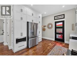 122 STUART Street - 15
