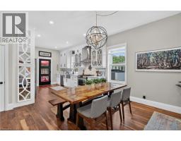 122 STUART Street - 7