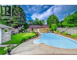 48 LENNOX Crescent - 43