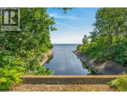 35 SOUTHSHORE Crescent UnitNo. 122 - 37