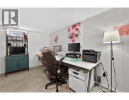 79 PRINCE CHARLES Drive - 17