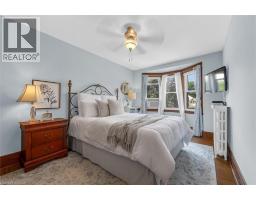 99 TUXEDO Avenue S - 17