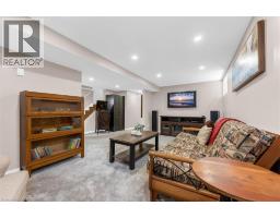 99 TUXEDO Avenue S - 32