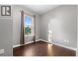 93 SHERWOOD Avenue - 15
