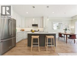 65 TURNER Avenue - 11