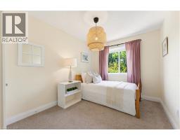 65 TURNER Avenue - 21