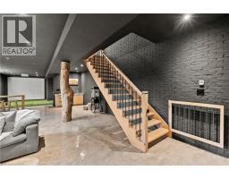 1519 MERRITTVILLE Highway - 33