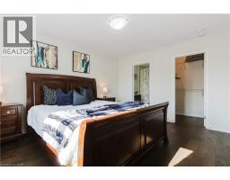 13 ARBOURVIEW Crescent - 16