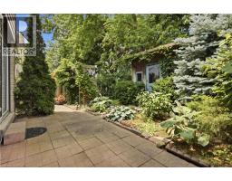 90 HALIFAX Drive - 25