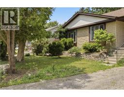 90 HALIFAX Drive - 3