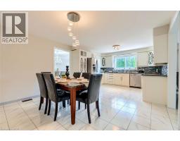 16 VOGUE Court - 12