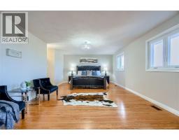 16 VOGUE Court - 22