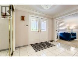 16 VOGUE Court - 5