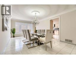 16 VOGUE Court - 9