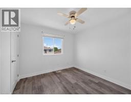 21 SPRINGGARDEN Crescent - 24
