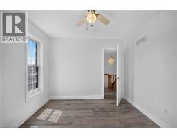 21 SPRINGGARDEN Crescent - 26
