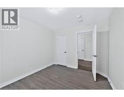 1149 UPPER THAMES Drive - 36