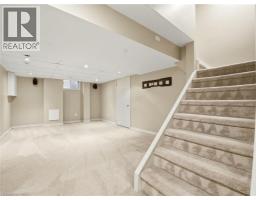 2 CHARTERHOUSE Crescent - 35