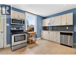 520 JOHN Street N - 20