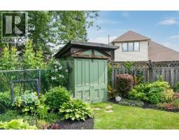 12 MCKEOWN Court - 36