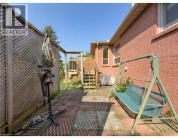60 ATTWOOD Drive - 44