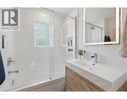 2273 KING Street E - 19