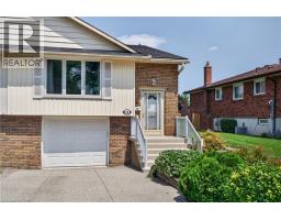 56 BROOKSTREAM Court - 1